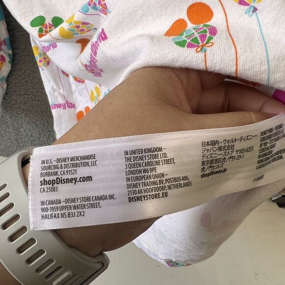 Walt Disney World 50th Anniversary Vault Collection Balloon Spirit Jersey Medium - Picture 11 of 14